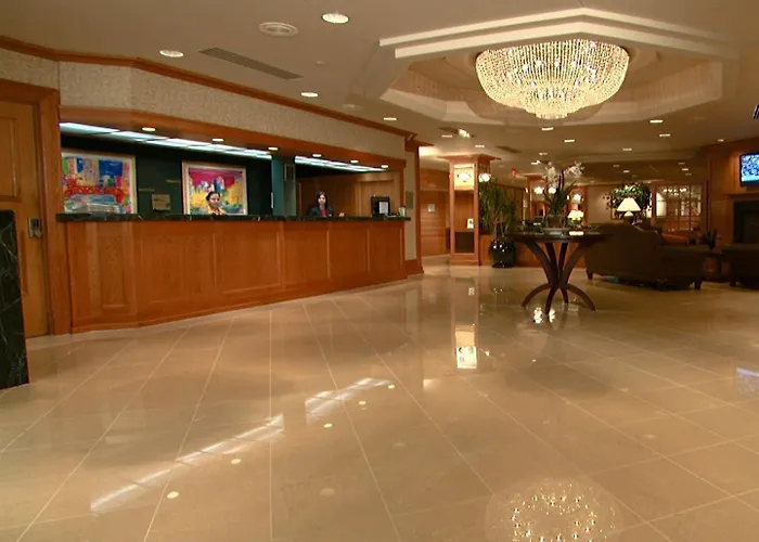 Crowne Plaza Chicago-northbrook By Ihg Hotel 4*