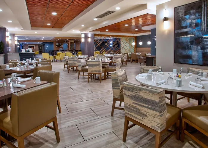 Crowne Plaza Chicago-northbrook By Ihg Hotel Northbrook