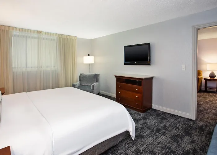 Crowne Plaza Chicago-northbrook By Ihg Northbrook