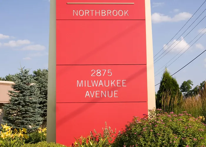Crowne Plaza Chicago-northbrook By Ihg 4*