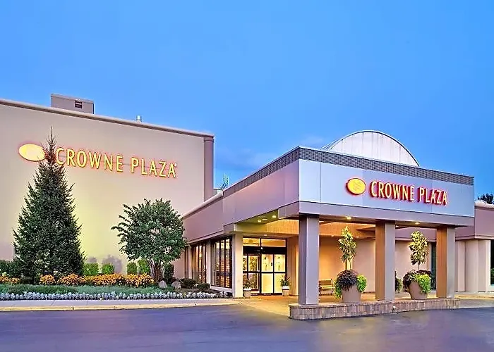 Crowne Plaza Chicago-northbrook By Ihg Hotel Northbrook