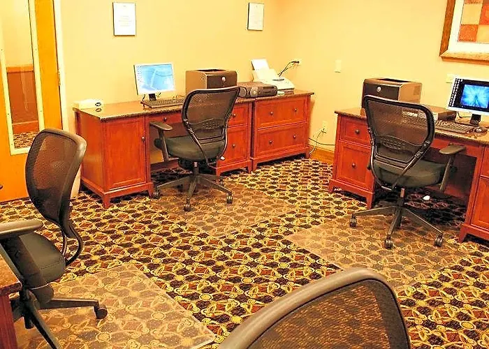 Hotel Crowne Plaza Chicago-northbrook By Ihg 4*